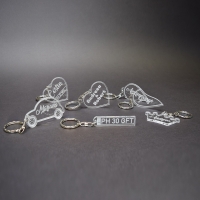 Breloc Personalizat Cu Nume Și Număr Auto - Model Inimă Transparent
