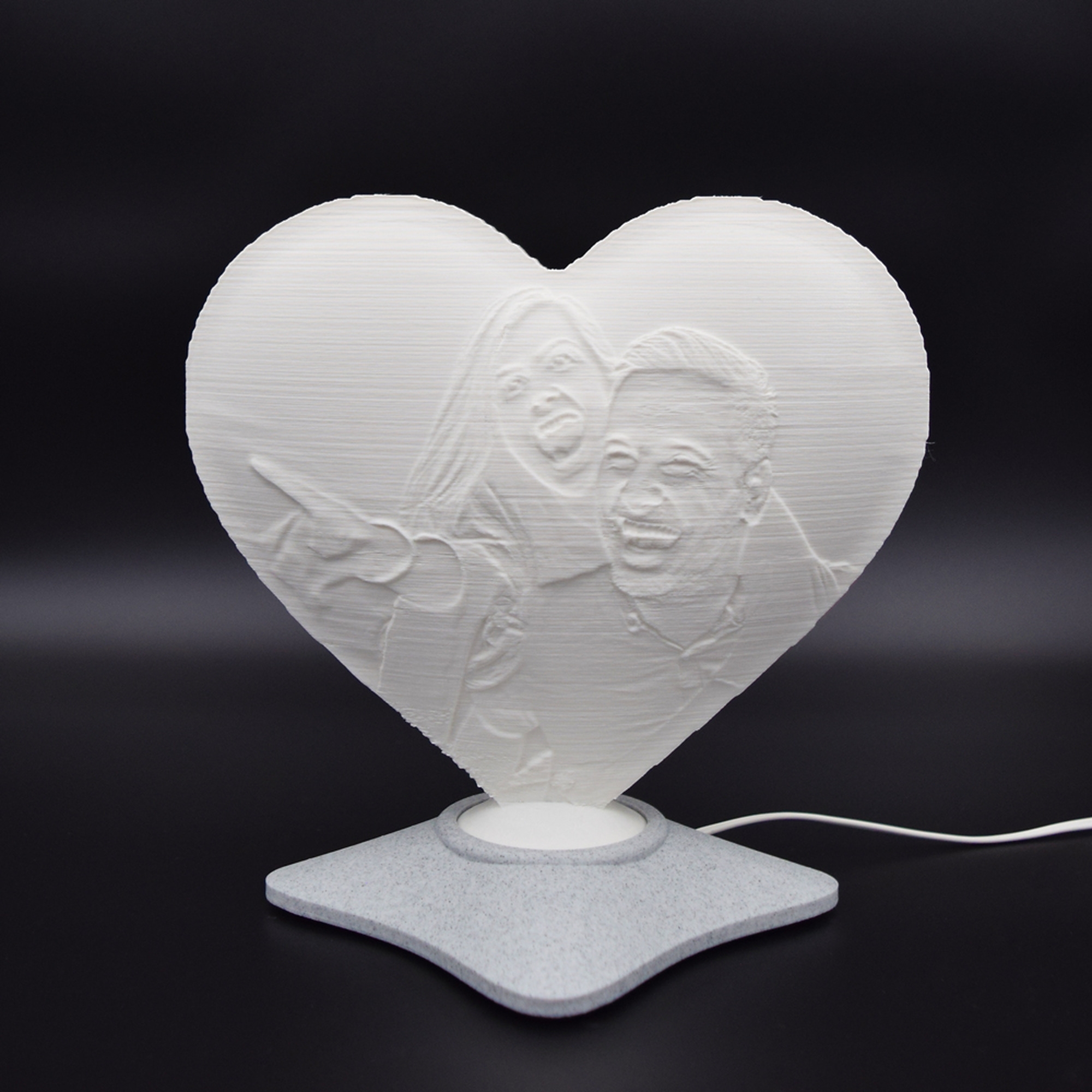 Lampă Luna 3D Personalizată - Inimioară Cu Două Poze